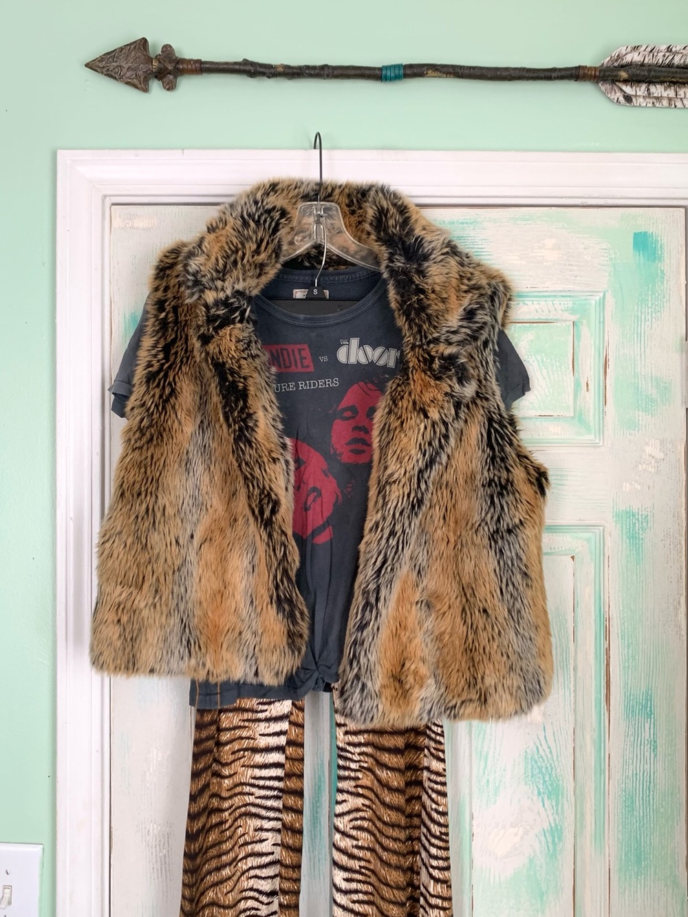 Vintage Valley By Country Clothing Co. Faux Fur Vest Size Large